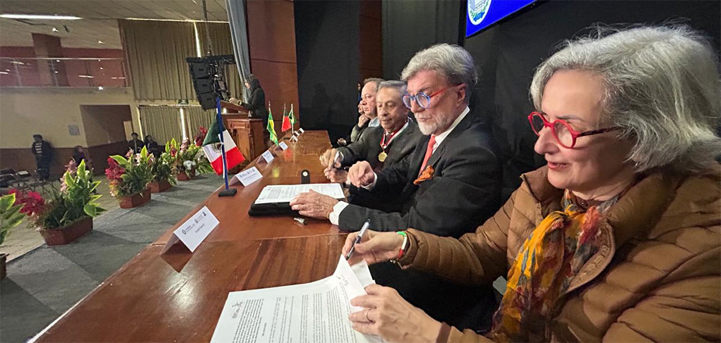 Instituto Internacional Juarez Machado firma parceria com universidade do México
