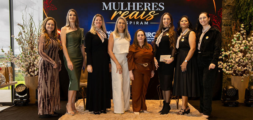 Mulheres Reais Inspiram reúne mais de 160 mulheres em tarde de histórias e recomeços