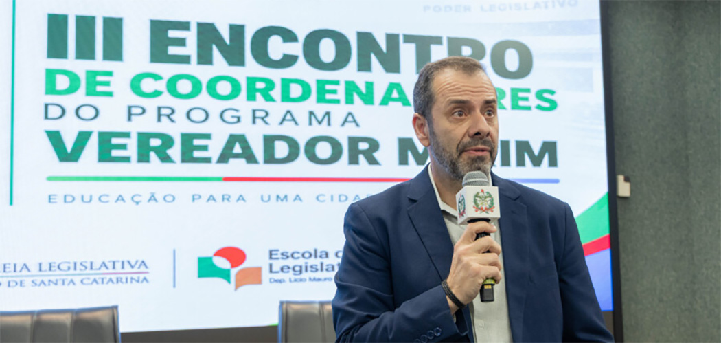 Programa Vereador Mirim já reúne 102 câmaras em SC e fortalece formação cidadã de jovens