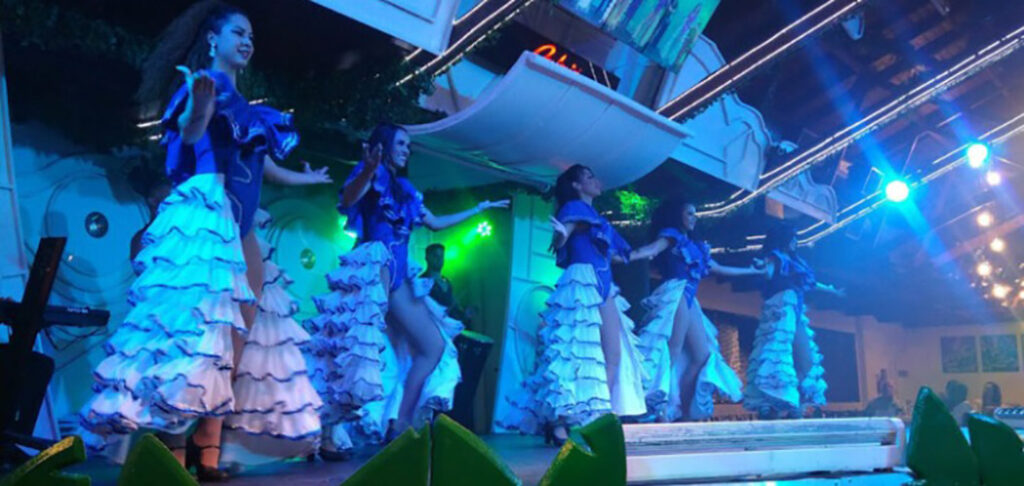 Rafain Churrascaria Show em Foz do Iguaçu, renova seu tradicional show e anuncia audição para novos bailarinos