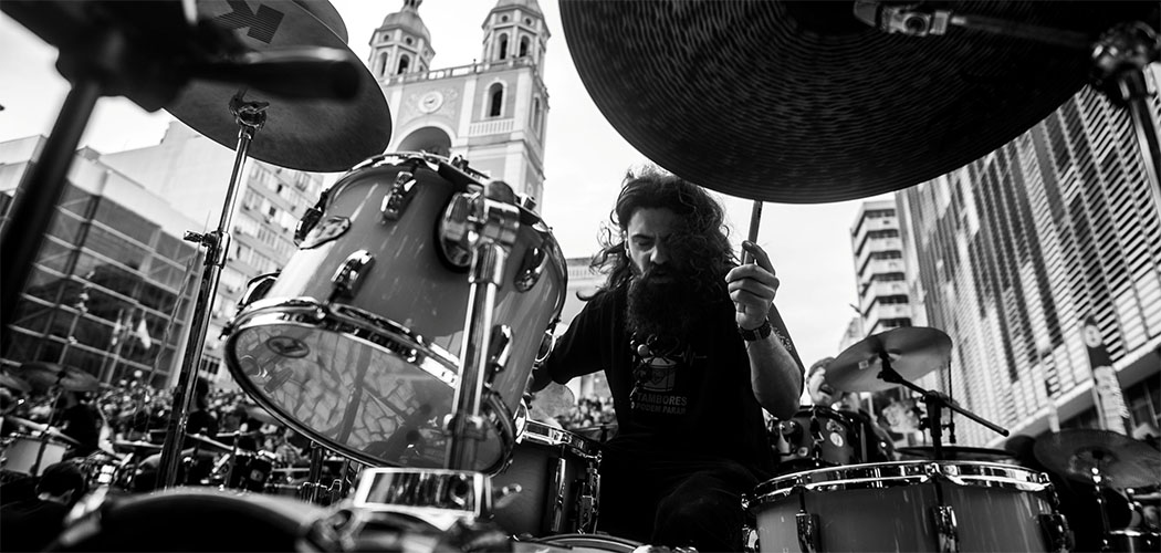 Dia do Baterista (20/09): a força do ritmo que transforma música em emoção