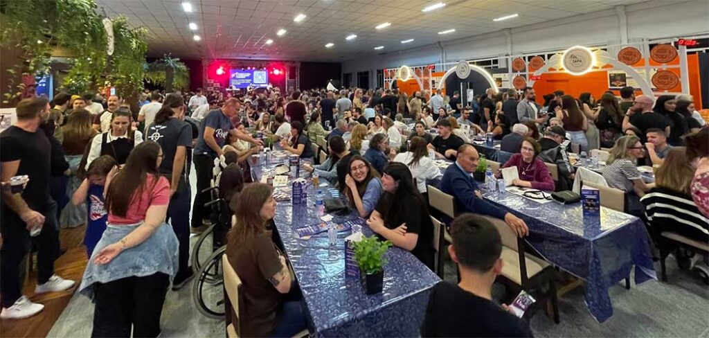 2º Pizza e Fuzz chega à metade da programação e ainda dá tempo de viver a experiência em Joaçaba