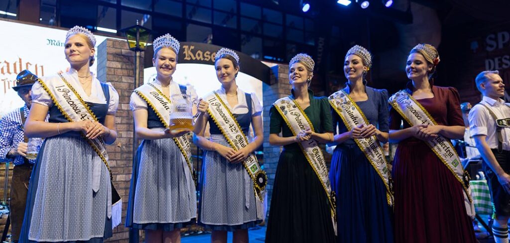 Oktoberfest Blumenau elege realeza para 2027 e inicia novo ciclo de divulgação da festa