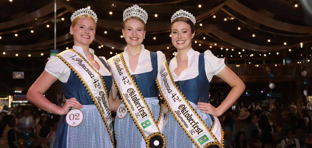 Oktoberfest Blumenau elege realeza para 2027 e inicia novo ciclo de divulgação da festa