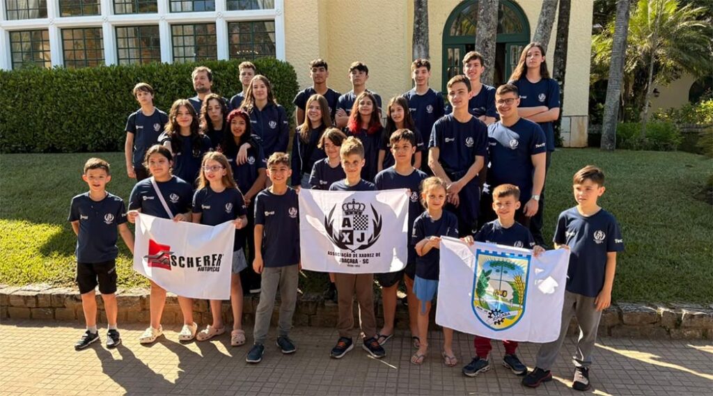 AXJ faz história no Brasileiro Escolar e leva Joaçaba ao pódio nacional