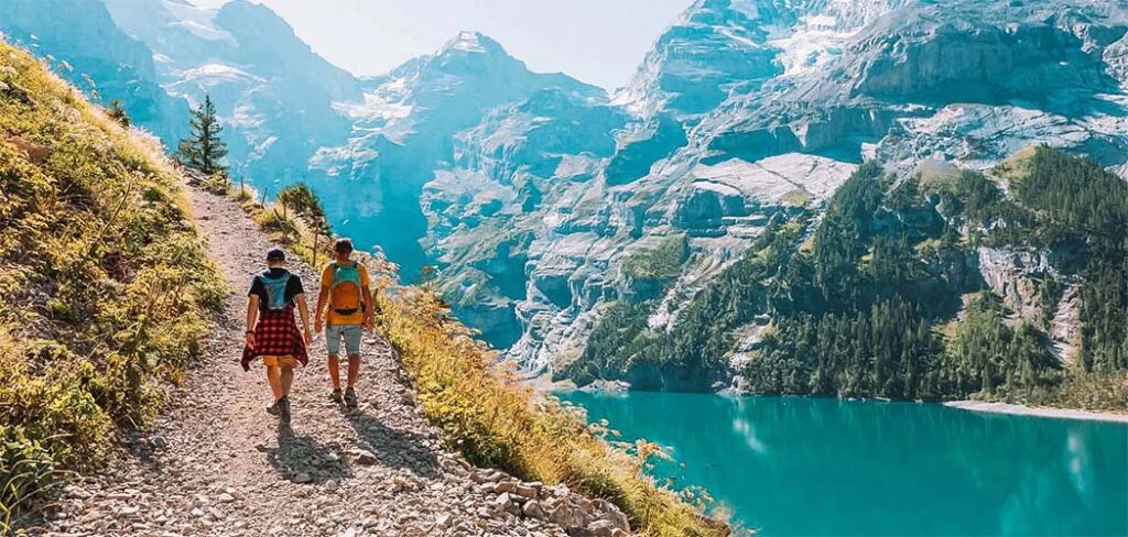 Verão nos Alpes suíços reúne natureza, bem-estar e experiências de contemplação