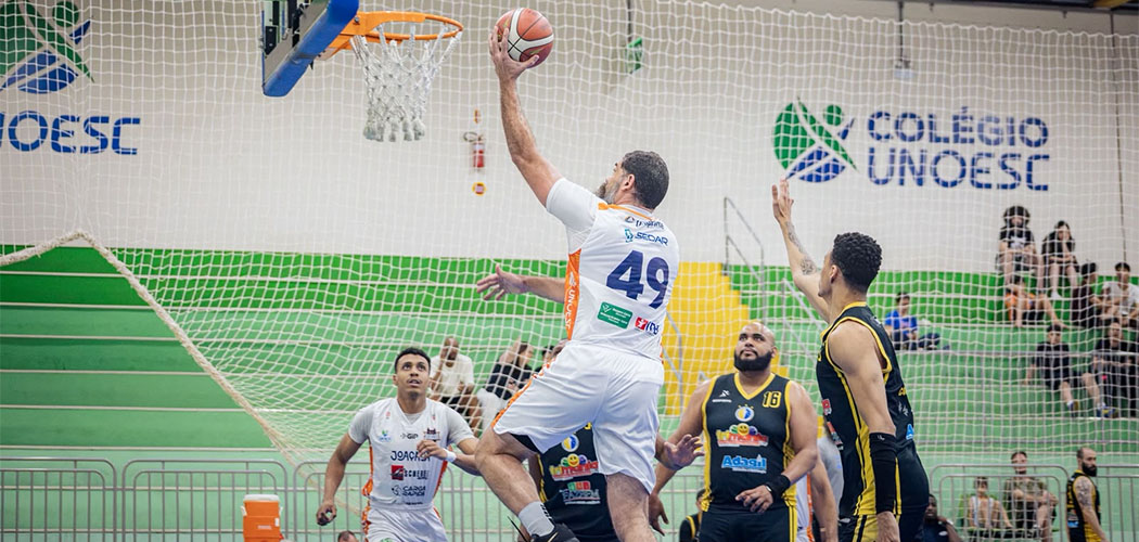 De olho na semi, Basket Joaçaba entra em quadra neste sábado (3)