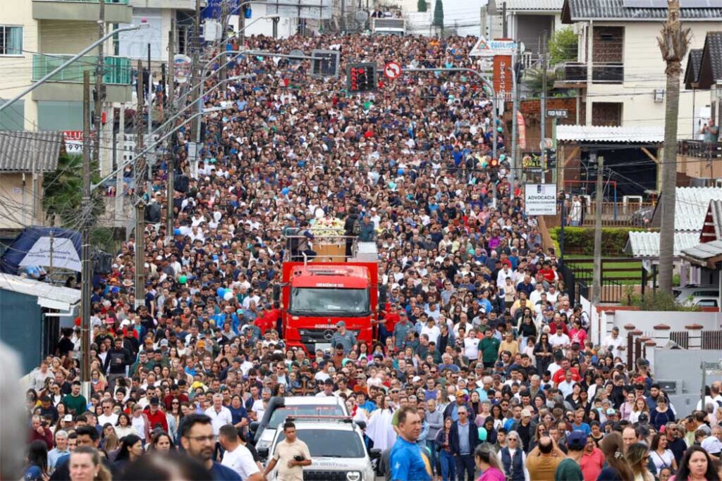 Governador Jorginho Mello participa da 49ª Romaria de Nossa Senhora Aparecida em Campos Novos