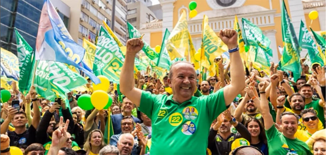 Jorginho Mello é reeleito governador de Santa Catarina e garante novo mandato