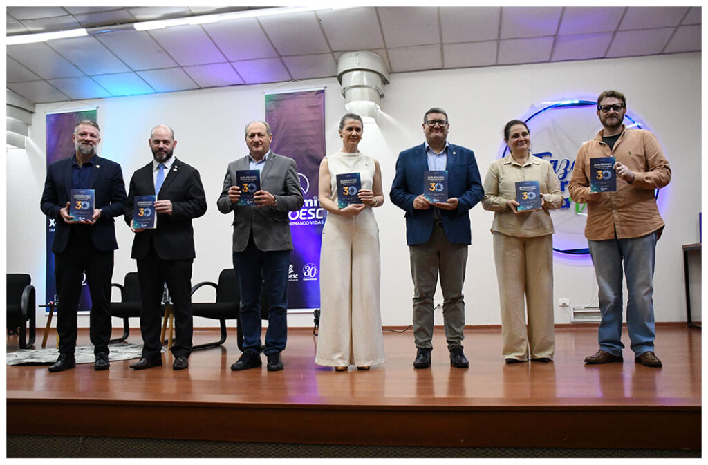 Summit Research Unoesc celebra 30 anos da Universidade com debates e lançamento de livro