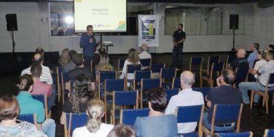 A diretoria da Câmara dos Dirigentes Lojistas de Joaçaba promoveu um importante encontro no Clube 10 de Maio/Foto: Assessoria de Imprensa