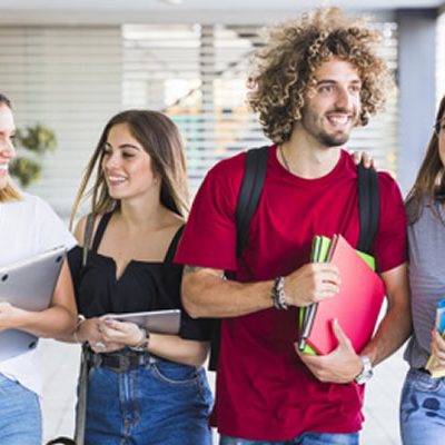 Estudantes da Unoesc oriundos de 14 municípios de SC podem ser beneficiados com as bolsas /Foto: Divulgação Internet