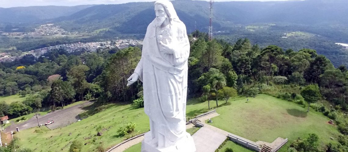Morro do Cristo em União da Vitória / Destino turístico com o Monge João Maria
