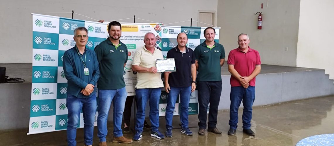 Produtores receberam certificados pela participação na ATeG/Foto: divulgação