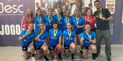 Joaçaba é campeã dos Jogos Escolares de Santa Catarina no Handebol Feminino