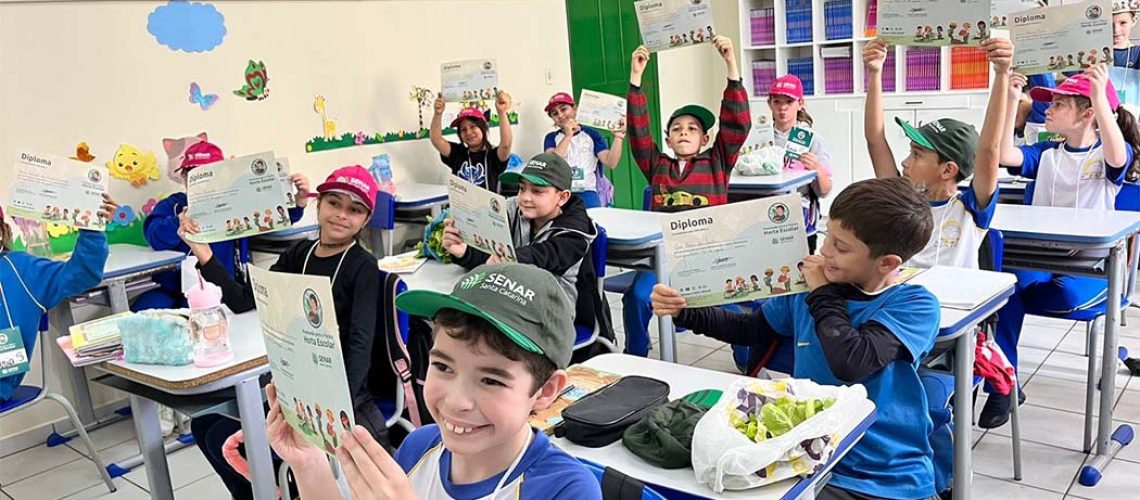 Alunos de Campos Novos comemoram sucesso do Programa Plantando para o Futuro/Foto: Divulgação Sistema Faesc/Senar/Sindicatos