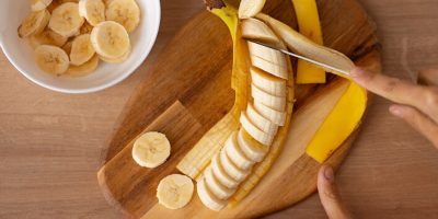 Saiba o por que você deve consumir bananas todos os dias/Imagem: Freepik