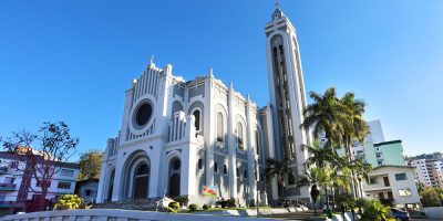 Missa de dedicação do Santuário Catedral Santa Teresinha do Menino Jesus acontece no dia 24 em Joaçaba