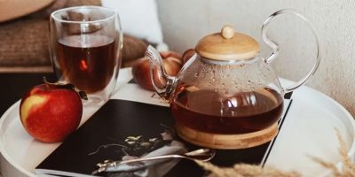 Conheça os benefícios do chá de maçã