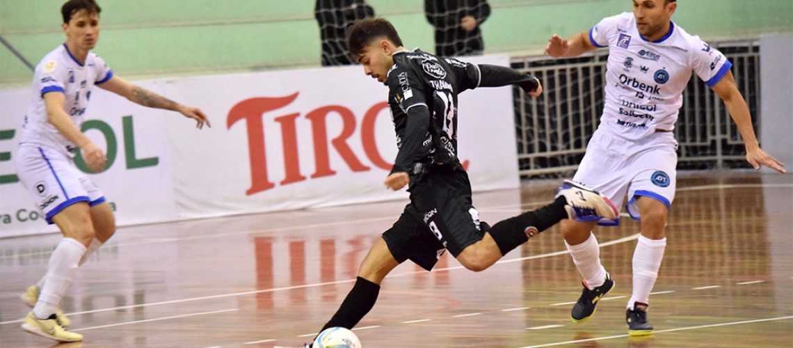 Joaçaba Futsal empata com o Tubarão pela Liga Nacional