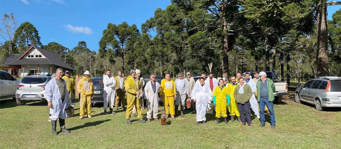 Oficina ATeG em Itainópolis apresenta técnicas e manejos para apicultura no outono-inverno/Foto: Divulgação SENAR