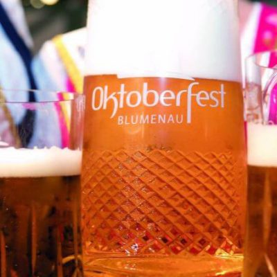 Oktoberfest de Blumenau será retomada hoje quarta-feira (11)
