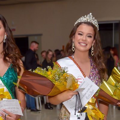 Eleitas Rainha e Princesas da 8ª Festa do Trator