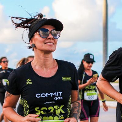 Tradicional evento, que fecha o calendário de corridas de rua em Santa Catarina, tem provas de 3 km, 5 km, 15 km e 21 km, em Florianópolis/ Fotos: Foco Radical/Corre Brasil