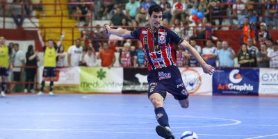 Joaçaba Futsal contrata o fixo Rizzzi, destaque da Uruguaianense em 2024