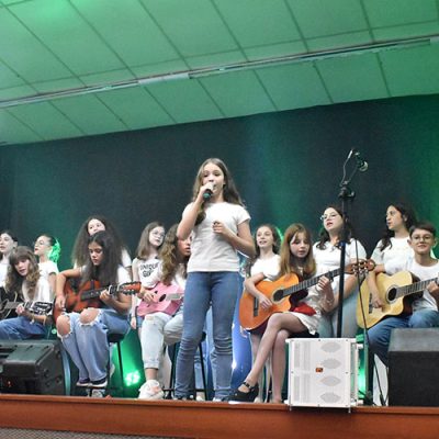 Colégio SuperAtivo de Joaçaba realiza o 3º Show Cultural