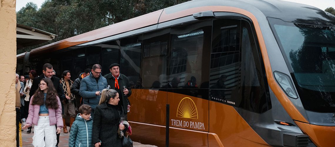 O trajeto de trem inclui degustação de vinhos locais e visita à Vinícola Almadén/Foto:Eduardo Fin