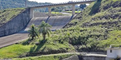 Governador determina fechamento da quarta comporta da barragem de Ituporanga