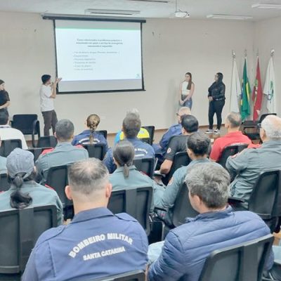 CBMSC participa de Encontro sobre saúde mental com acadêmicos de Psicologia da Unoesc em Joaçaba/Foto: Divulgação CBMSC/Joaçaba