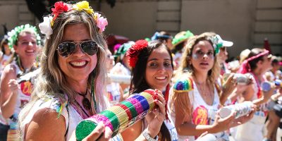 O carnaval de rua em 2021 está adiado enquanto não houver uma vacina contra a covid-19 e a imunização da população/Foto: Internet