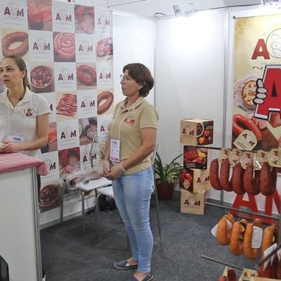 Feira destinada à cadeia gastronômica de SC destaca agricultura familiar e pequenos negócios