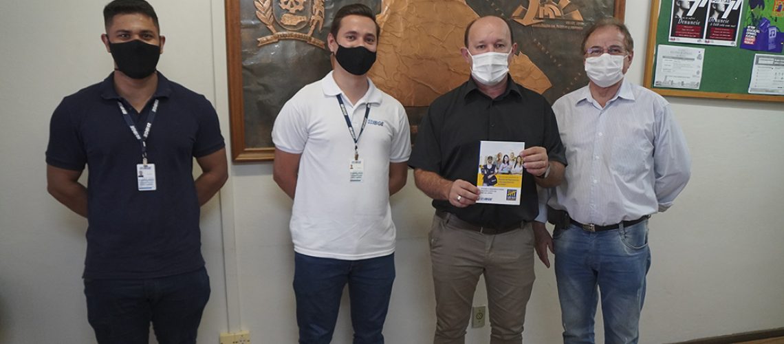 A reunião foi uma conversa com o Prefeito Mauro Martini e com o Secretário de Administração e Finanças para a realização do Censo em 2022
