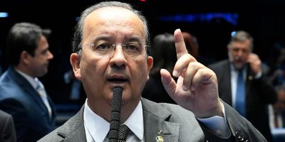 Senador Jorginho Mello defende o fim da obrigatoriedade do uso da máscara em SC
