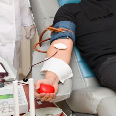 A doação de sangue está funcionando com agendamento prévio, que pode ser feito por telefone ou pelo site/Foto: Internet
