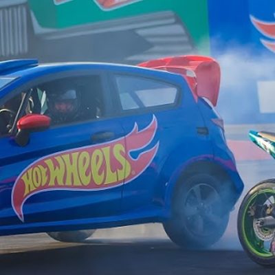 Primeira atração permanente da Hot Wheels em grande escala na América do Sul soma mais de 400 shows em um ano