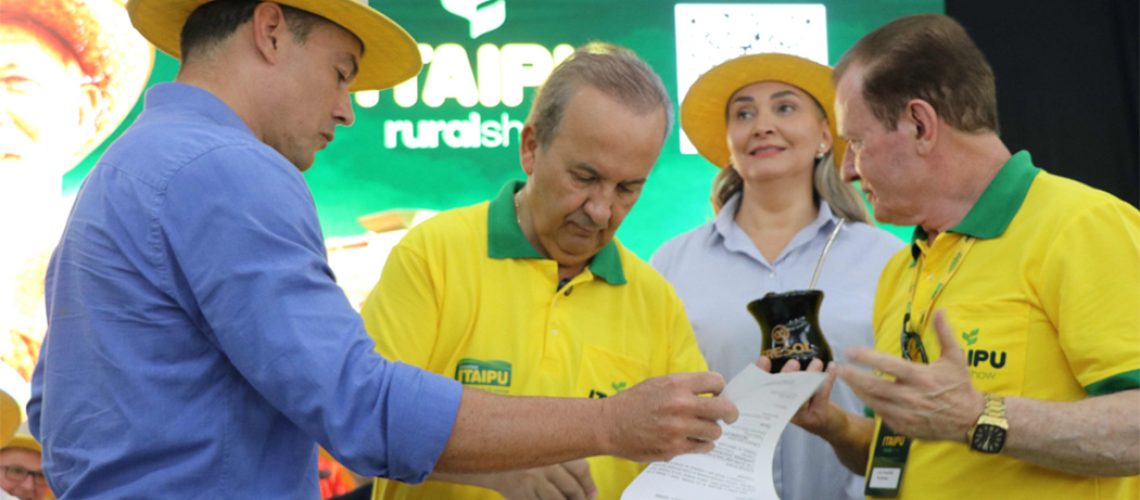 Carreta Agro pelo Brasil apresenta ações do Sistema CNA/FAESC/SENAR e Sindicatos Rurais